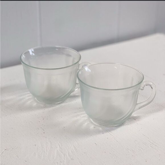 (8) Vintage Arcoroc France Swirl Tea Punch Cup - Picture 1 of 6